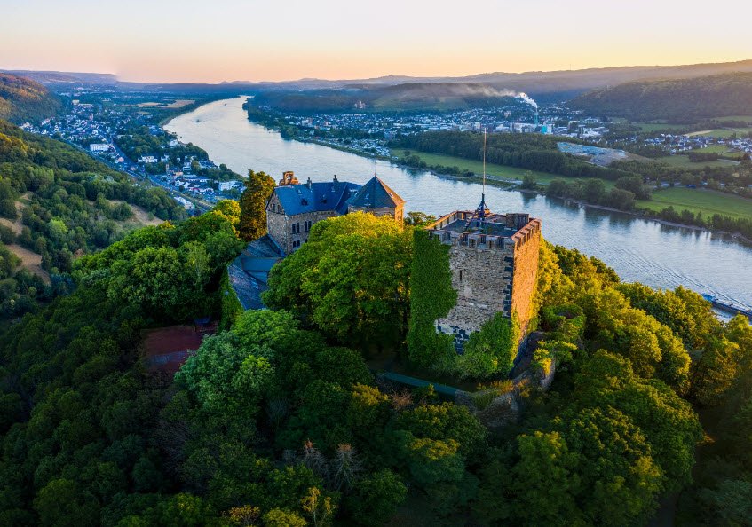 Burg Rheineck, Bad Breisig, Germany, Germany